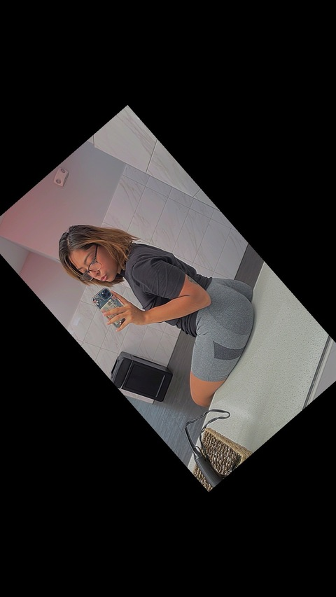 krystal @kaymx33 cover picture