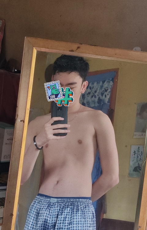 taro-kun @kentaroo cover picture