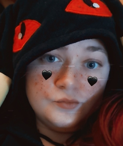 Killer Michala 🌸 @killermichala cover picture