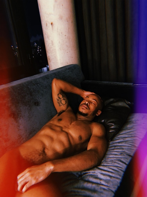 Spencer @king_gold cover picture