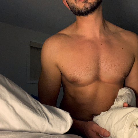 konstantine🇱🇧 @knstne cover picture