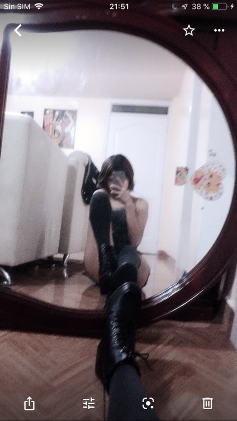 Alejandra @koikosad cover picture