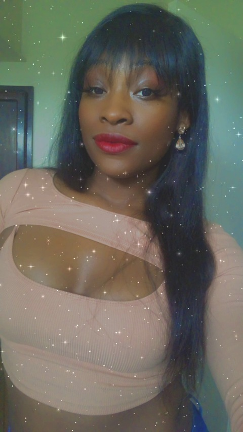 Lex GoLightly @lexgolightly cover picture