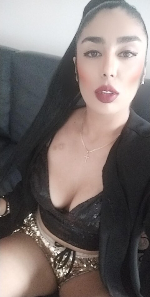 Mariajose @lindamorena cover picture