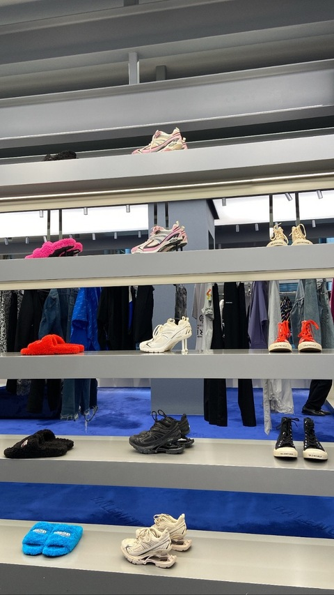 Littlekfeet @little_k_feet cover picture