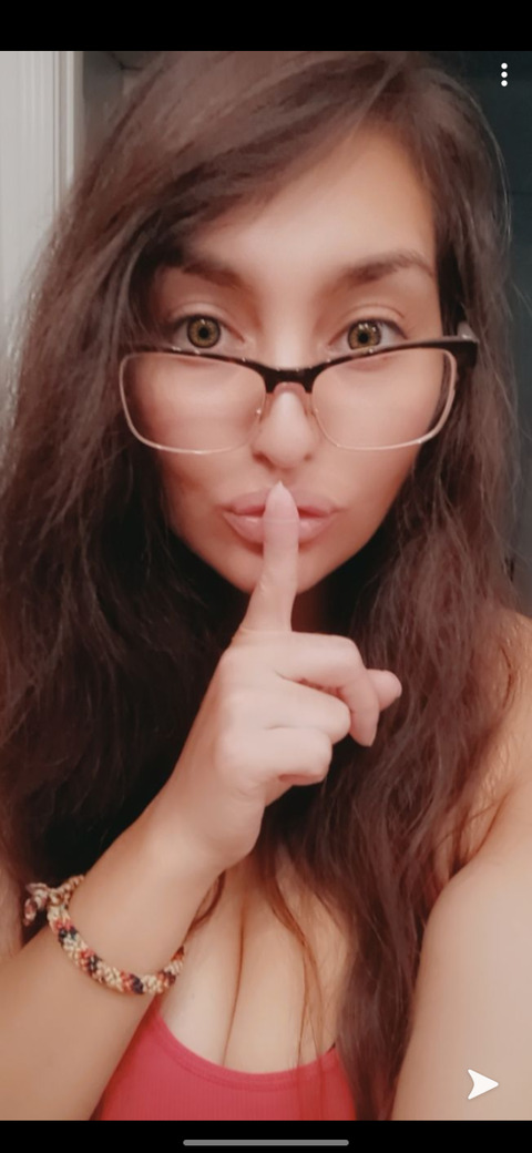 Liv333 @liv33 cover picture