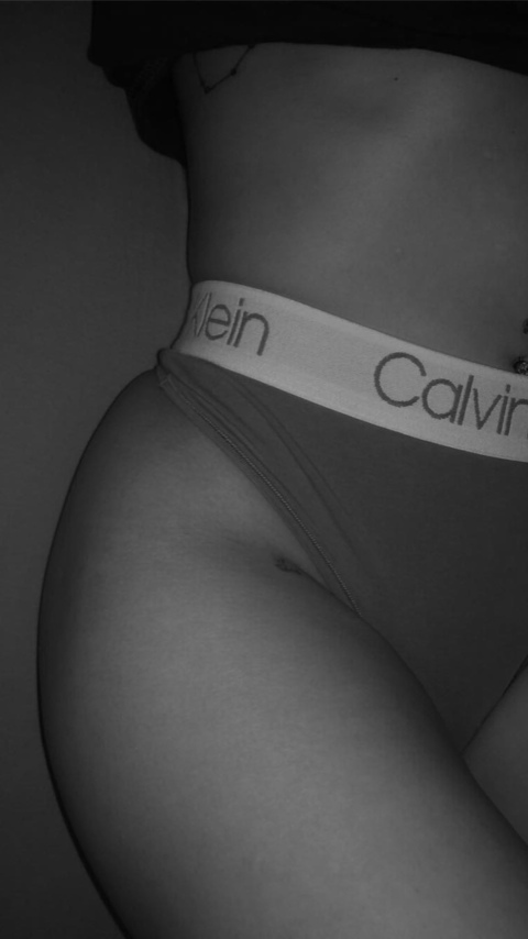 Lucci._.love @look.at.lucci.1 cover picture