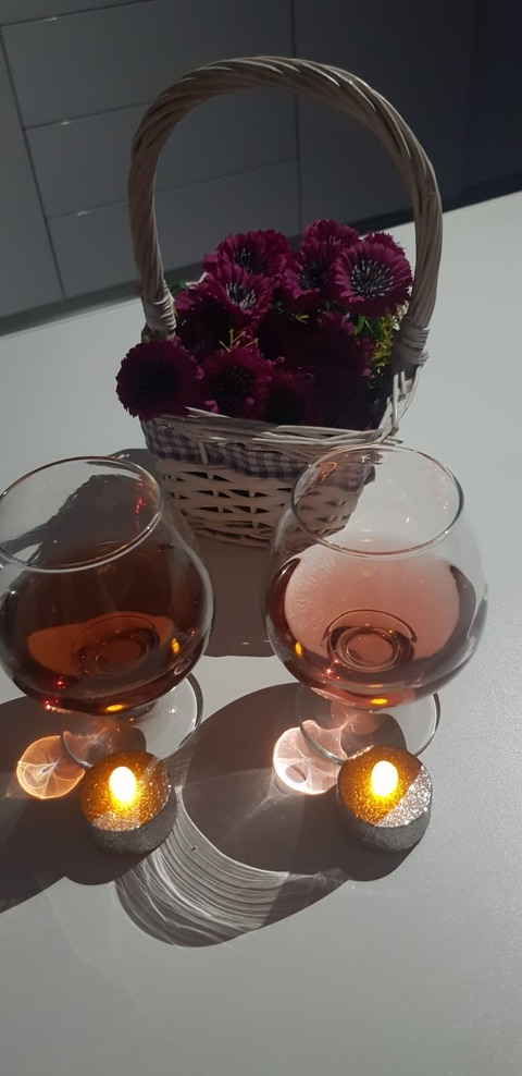 Lorely @lorelyy cover picture