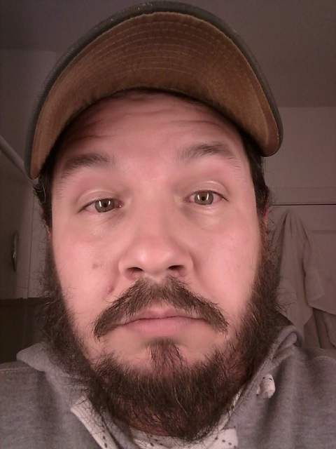 Bruce @lovesexyfeet23 cover picture