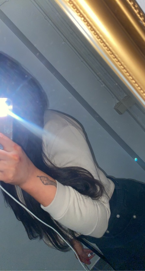 LovisB @lovisb cover picture