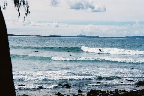 Lauren @lozjones cover picture