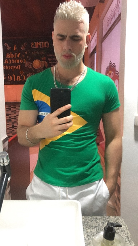 Lucas @lucas_antonio cover picture