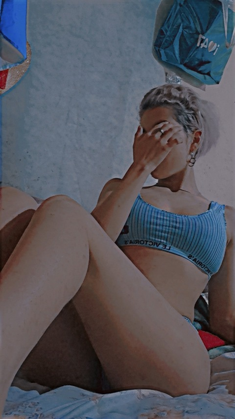 Luux @luxmi cover picture