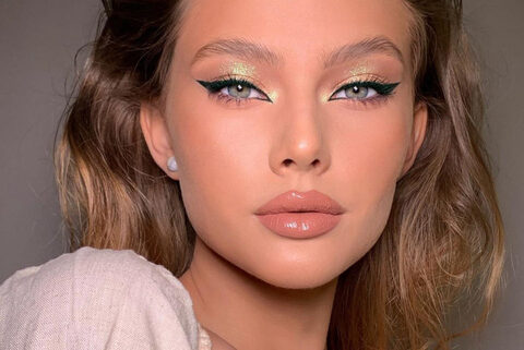 Make up world @make_up cover picture