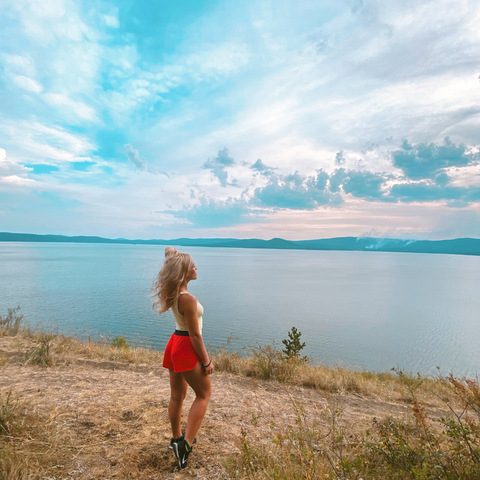 Mariarty @mariarty cover picture