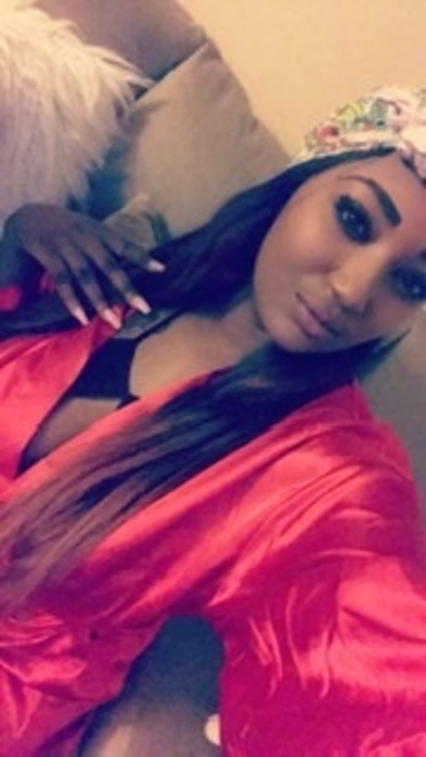 Marisol @marisoldoll cover picture