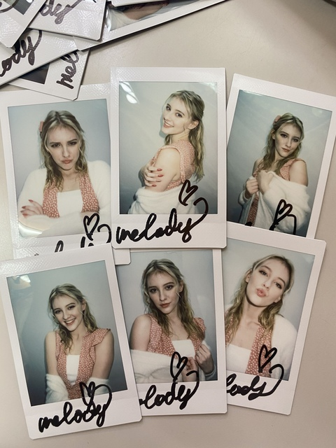 Melody Marks Old account @melbabiexx cover picture