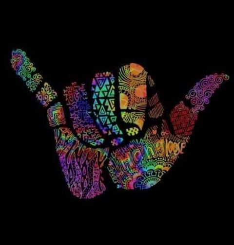 Mel @melbelle18 cover picture