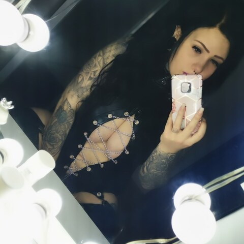 Miss Curvy @misscurvy7 cover picture