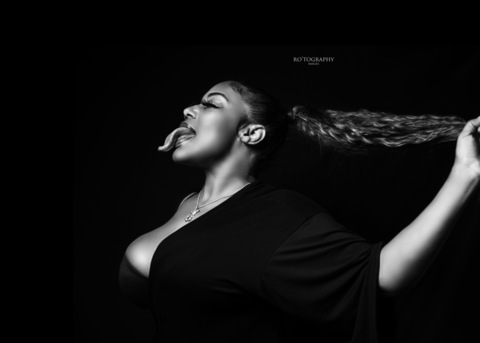 PlayToy 👅 @missplaytoy cover picture