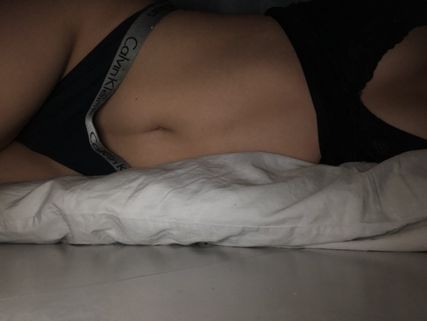 Miss Ria @missria cover picture