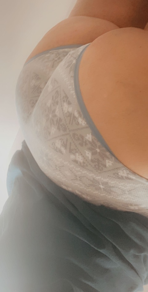 Kayla @mixed-goddess cover picture