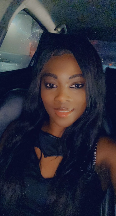 MizzChocolate @mizz_chocolate cover picture