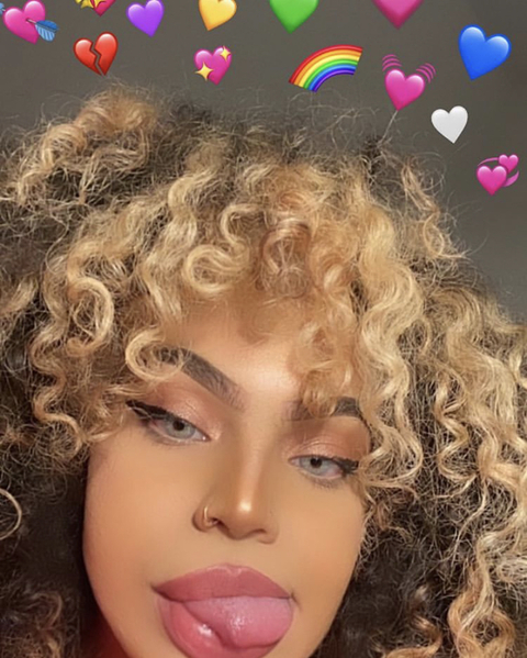 Monica @monicadobrasil cover picture