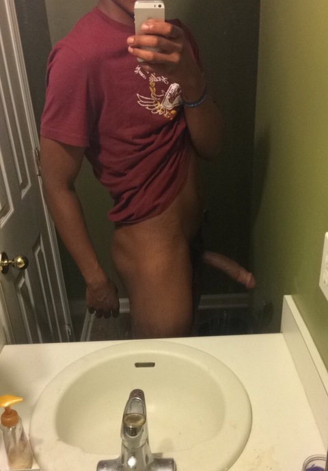 💆🏽‍♂️🧞‍♂️🧘🏽‍♂️ @moo_moo cover picture