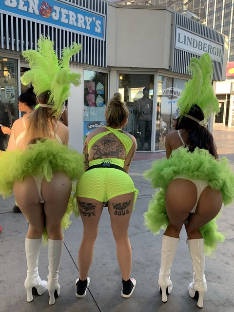 Vendetta @mzqueen407 cover picture