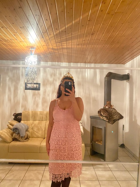 nanny @naanny cover picture