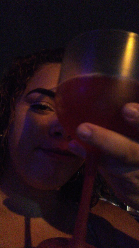 Ana Luiza @naluiza cover picture