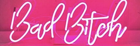 Naomi @naomisuggar cover picture