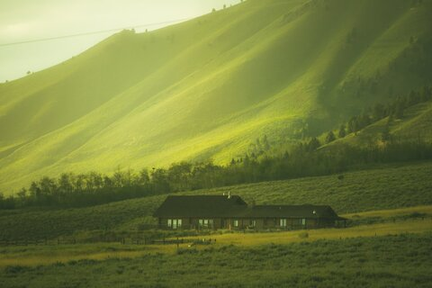 Jeremiah @nexttojer cover picture