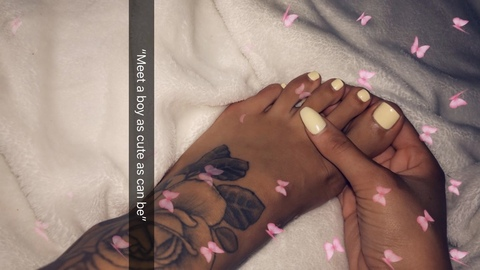 Noelle @noelle-b cover picture