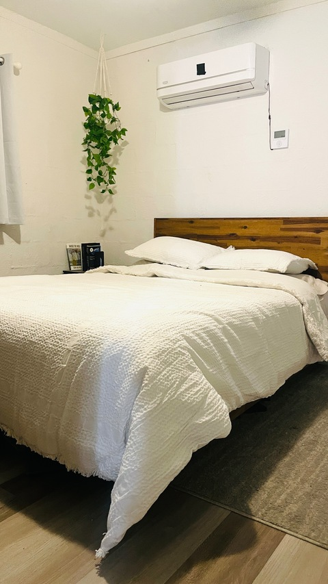 A.J Galecki @noneyabusinessyo cover picture