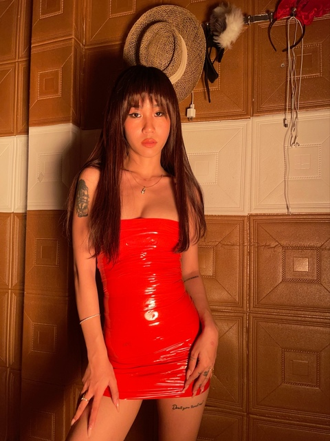 Tuyền Bitch @nupacachi cover picture