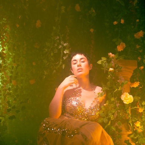 Olive Glass @oliveglass cover picture