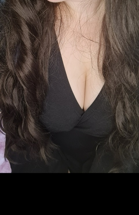 Your dream girl ♥ @onlymoiettoi cover picture