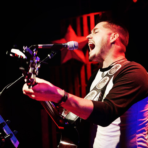 Devon @pineappledevil cover picture