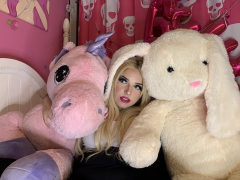 pixiechickxoxo @pixiechickxoxo cover picture