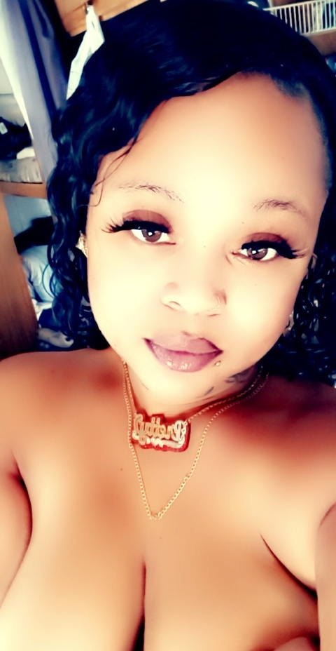 prettyfinesse @prettyfinesse cover picture