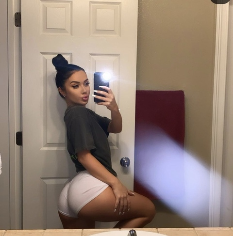 Rachel Keren 💋 @rachelkeren cover picture