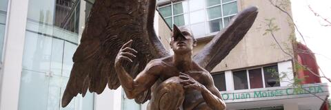 Enrique Madera @rickyinferno cover picture