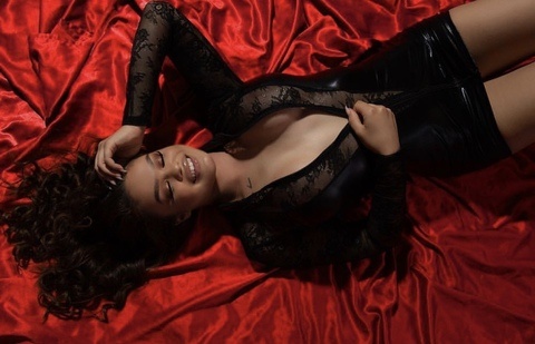 Your favourite Latina @savagexx69 cover picture
