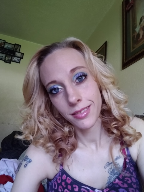 Samantha Heverin @seductivesammie cover picture