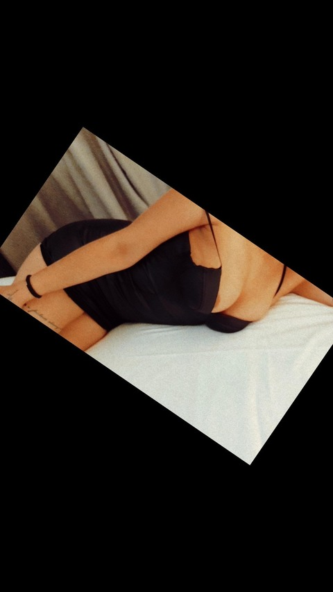 VIDEOCALL, SEXTING, CUSTOMS... DM ME XX @sexyygril cover picture