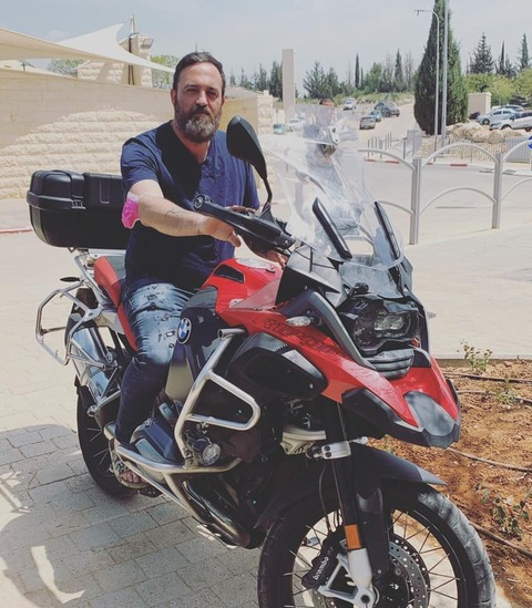 Sharon @sharonaltman cover picture