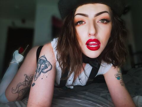 Rhia Rose @smoking_rhia cover picture