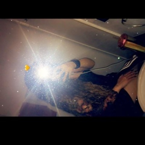 Snowy @snowy_721 cover picture